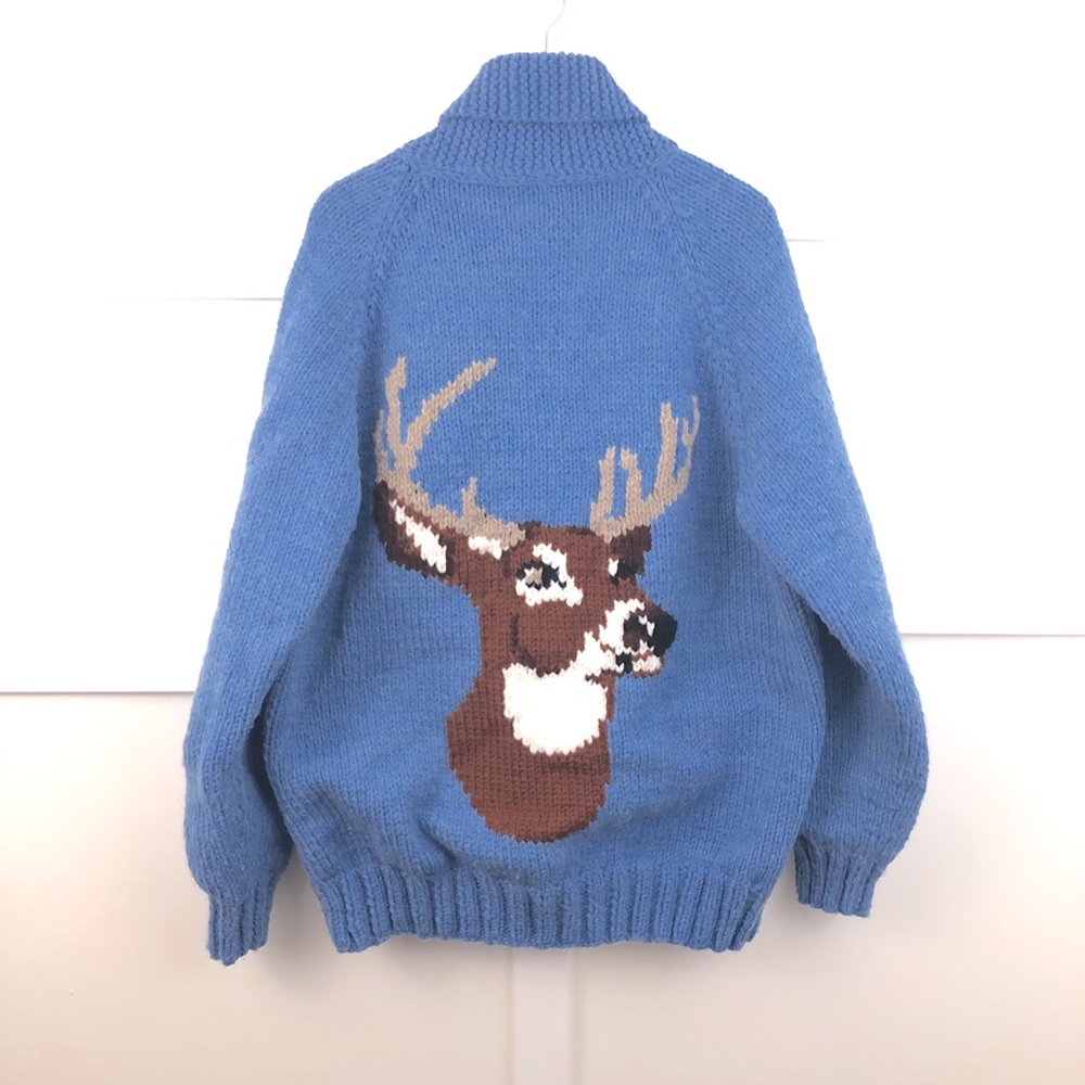 Hand Knit by Carol Men‘s Knit Holiday Cardigan